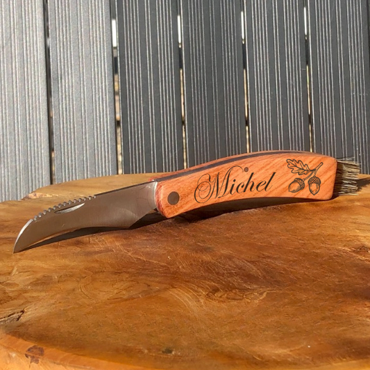 Le couteau à Champignons.