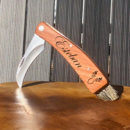 Le couteau à Champignons.